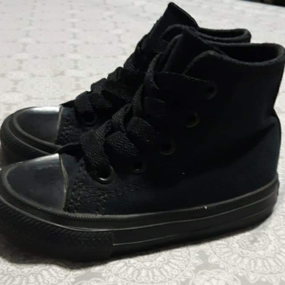 Kids Converse - Picture 4 of 5